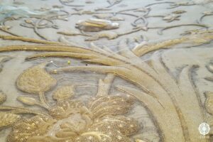 Restauración del vestido bordado Virgen de los Milagros