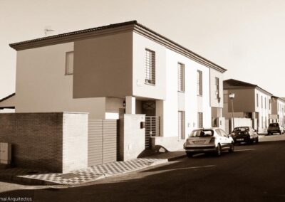 12 Viviendas Unifamiliares Adosadas